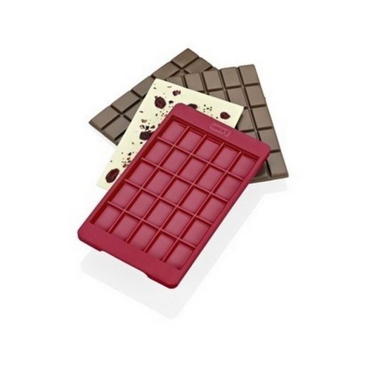 תבנית סיליקון להכנת חפיסת שוקולד קלאסית. הכנת שוקולד קלה עם תבנית הסיליקון שלנו. צור חפיסת שוקולד אישית משלך.
